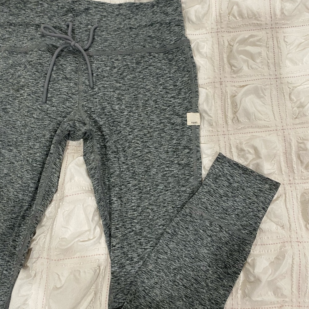 Vuori Daily Legging - Crop length